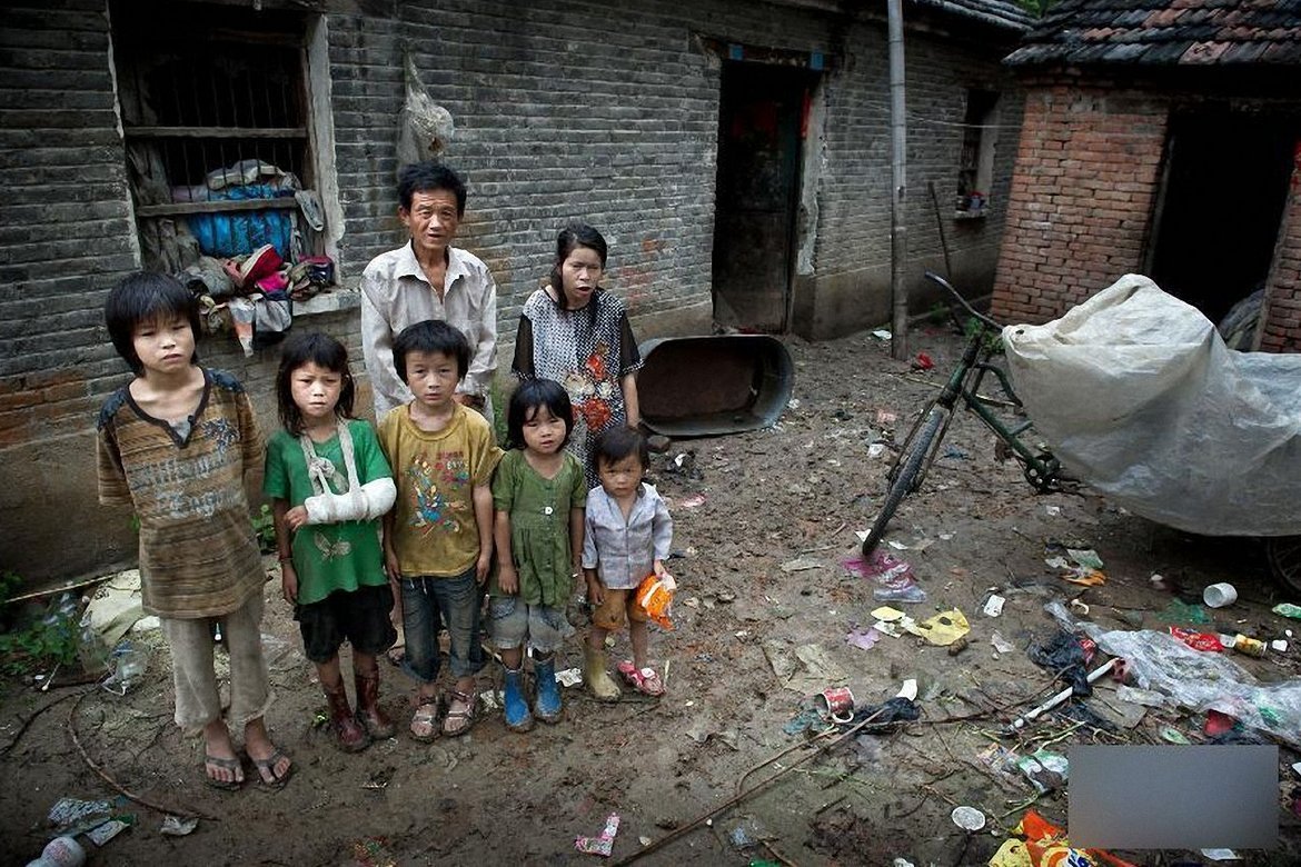 Можно жить в китае. Бедные деревни в Китае. Китай нищая деревня.
